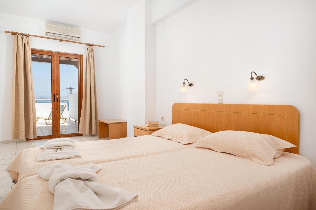 Adonis Hotel Agia Galini Exterior foto